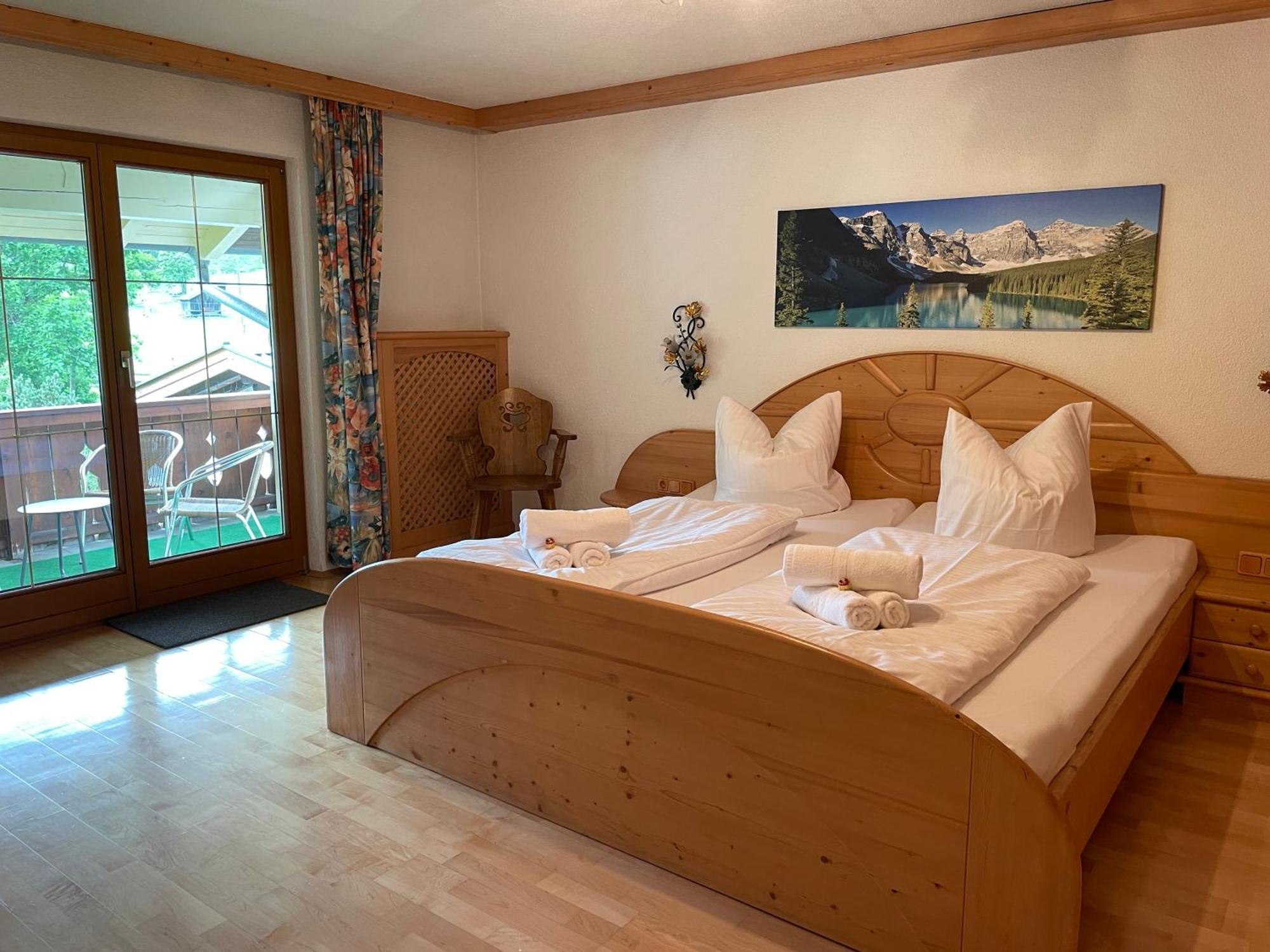 Appartments Krone Bichlbach Kamer foto
